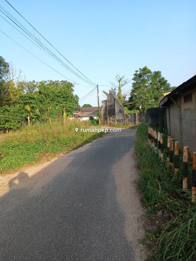 Bangunan Sarang Walet 4 Lantai di Batu Intan, Girimaya — foto 6