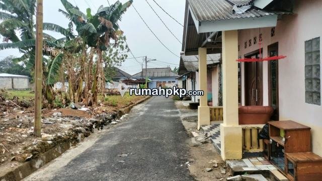 Rumah + 10 Kontrakan di Gabek 2 — Tanah 816 m², SHM — foto 3