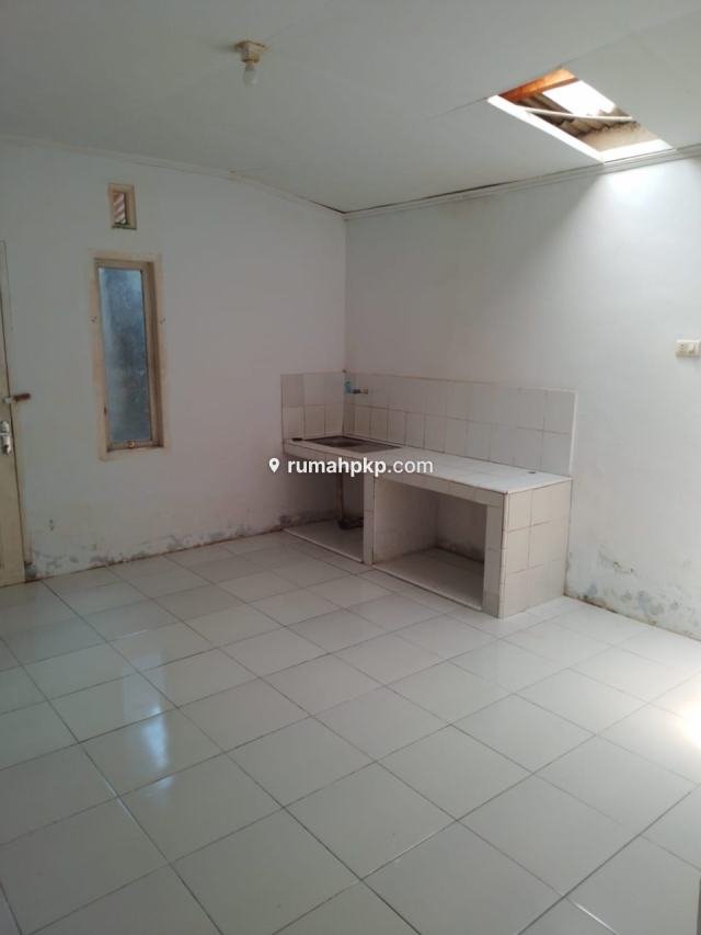 Rumah 4 KT di Bukit Merapin — Dapur Bersih & Dapur Kotor — foto 5