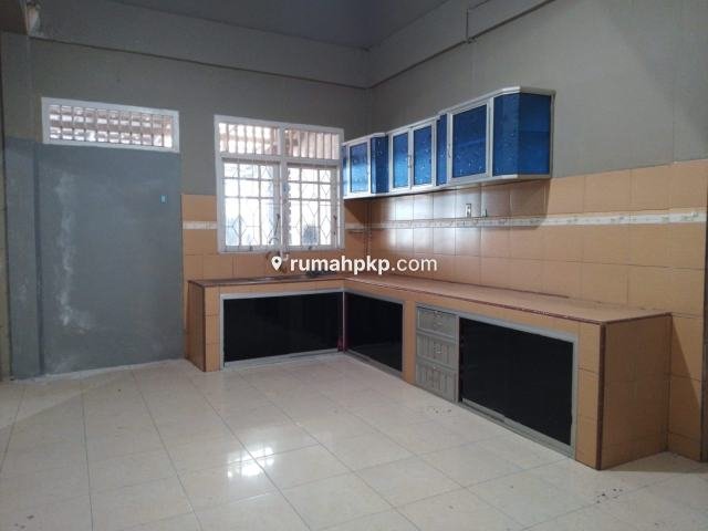 Rumah 7 KT di Selindung — Belakang SAMSAT, Kolam Ikan & Gazebo — foto 7