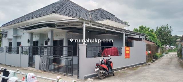 Rumah 3 KT di Girimaya — Dekat Sekolah Kalam Kudus — foto 3