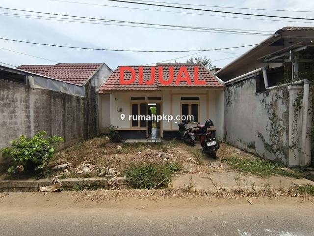 Rumah Tipe 42 di Selindung — Dekat Bes Cinema, SHGB — foto 1