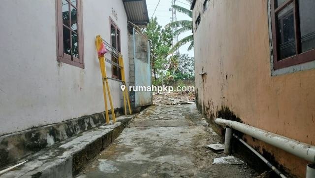 Rumah + 10 Kontrakan di Gabek 2 — Belakang Dealer Yamaha — foto 3